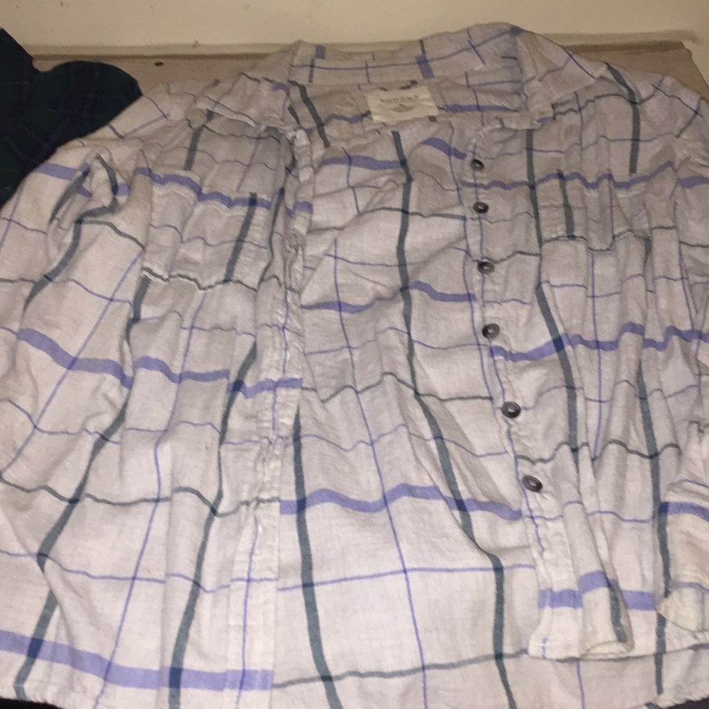 2 light  flannels 1 craft and barrow, 1 Sonoma